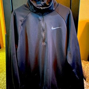 Nike Dri-Fit Pull Over